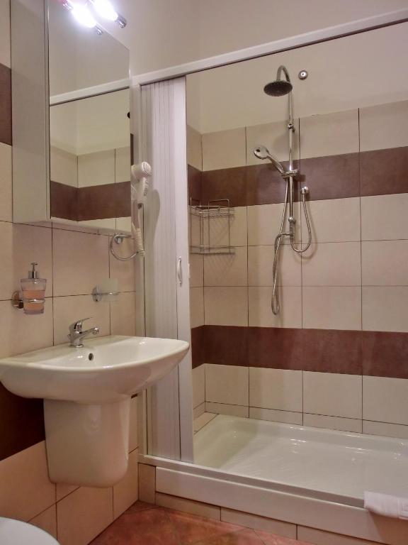 Triple Room Terrace,25114704:JPEG